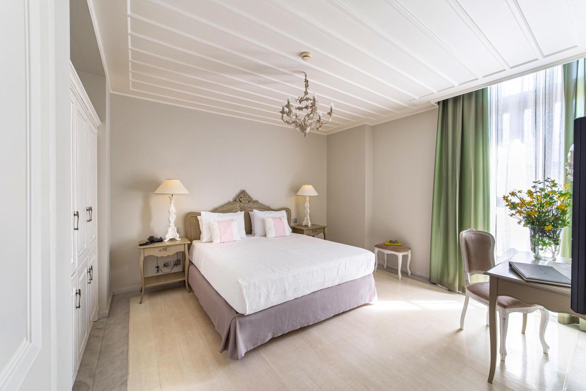 Micra Anglia Boutique Hotel & Spa Andros Town Exterior photo